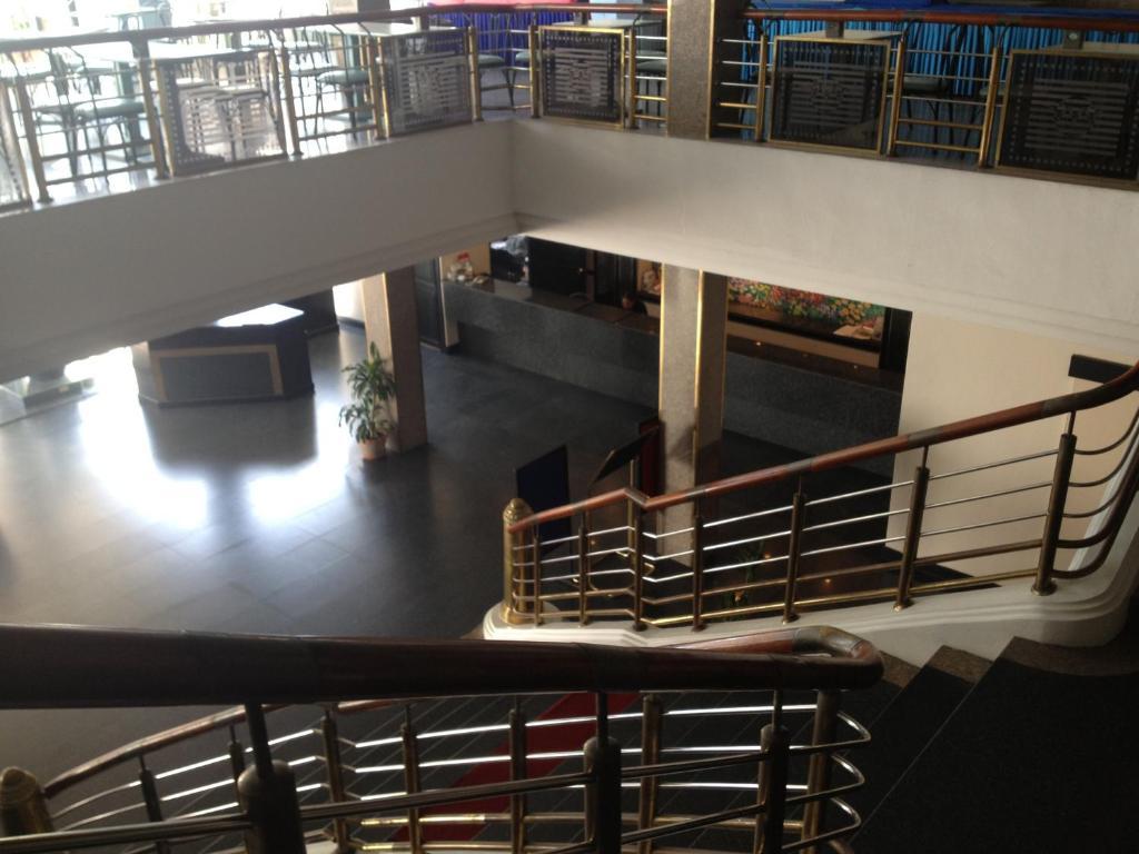 Hotel Sinthavee Phuket Zewnętrze zdjęcie