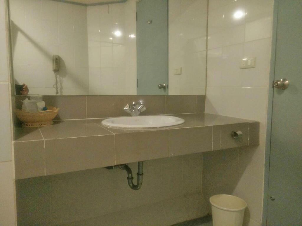 Hotel Sinthavee Phuket Zewnętrze zdjęcie